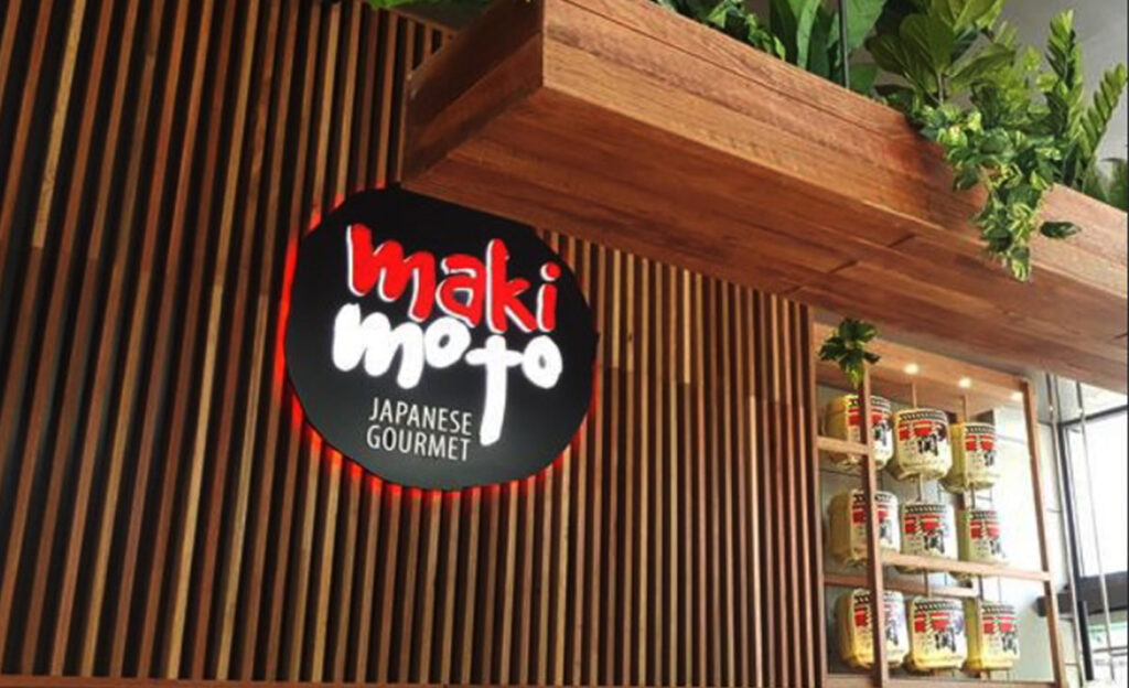 Moda Construction - Maki Moto